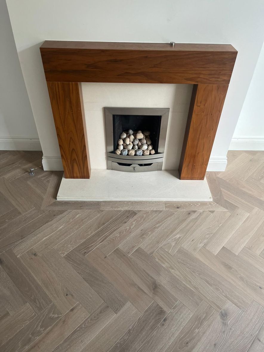 Smoked oak herringbone, fireplace