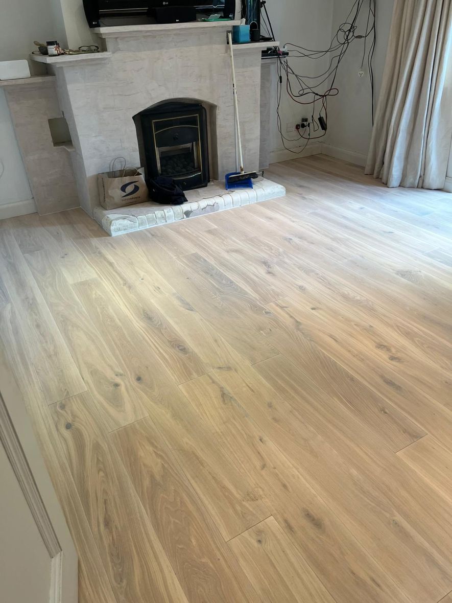 White oak wide plank
