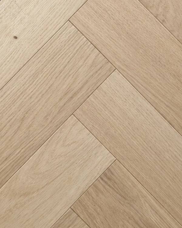 Invisible Finish Herringbone Oak
